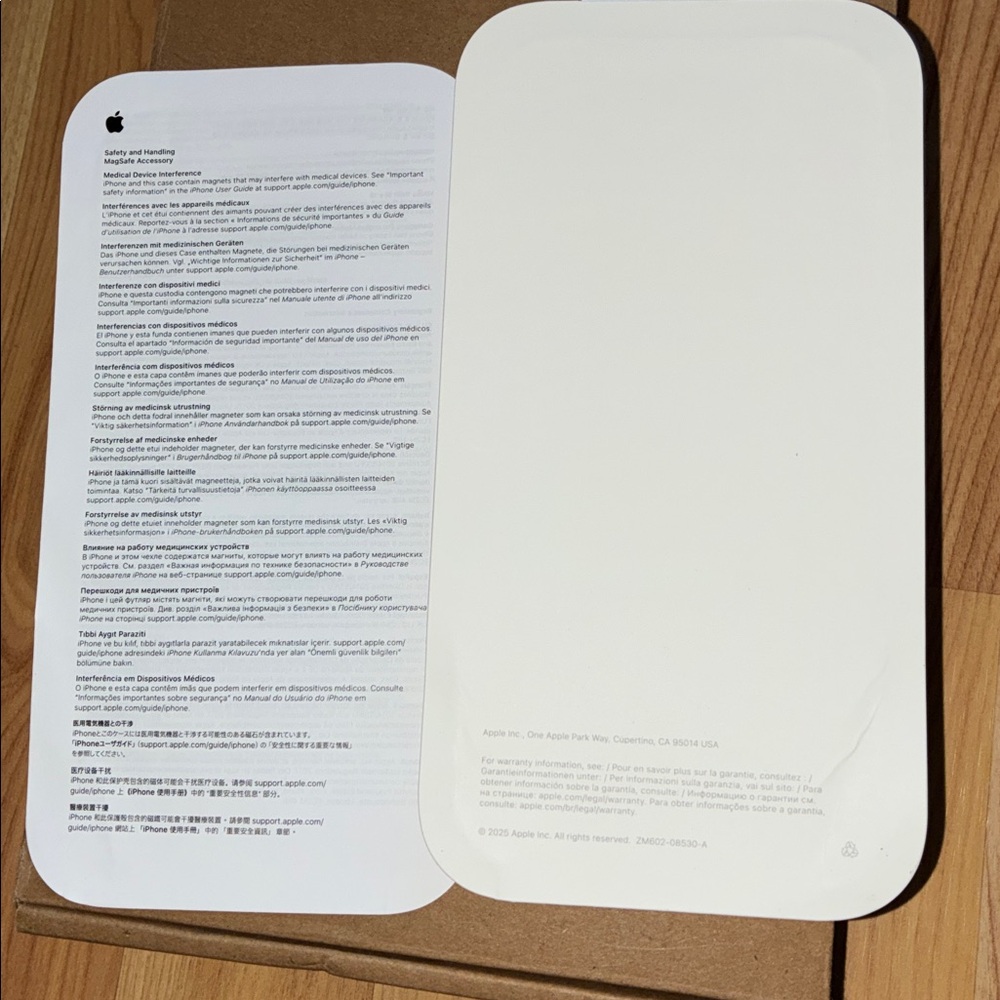 Apple Clear iPhone 17 Pro Max Case with MagSafe - White Back - Picture 3 of 4